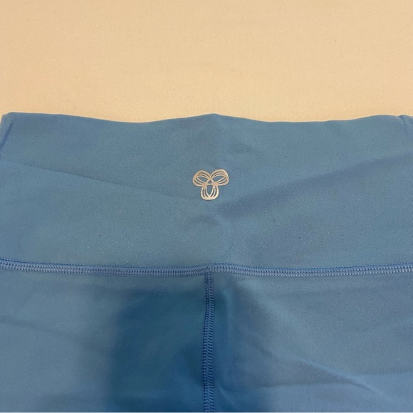 TNA action blue shorts 5inch size medium womens - Picture 4 of 4